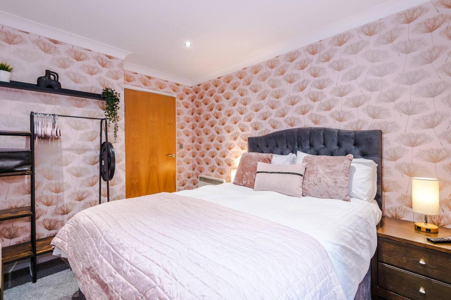 Cosy Central Flat, Ultimate Comfort & Best Sleep! Sheffield Exterior foto